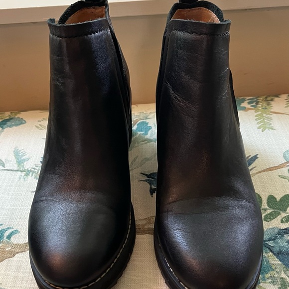 Sofft Women's Emeree Fashion Ankle Boots Sz. 8.5M Black - Picture 4 of 9